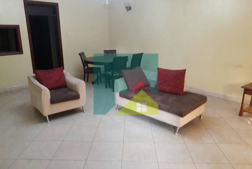 4E305F86-2AAA-4197-BEE0-1CF9314E5142