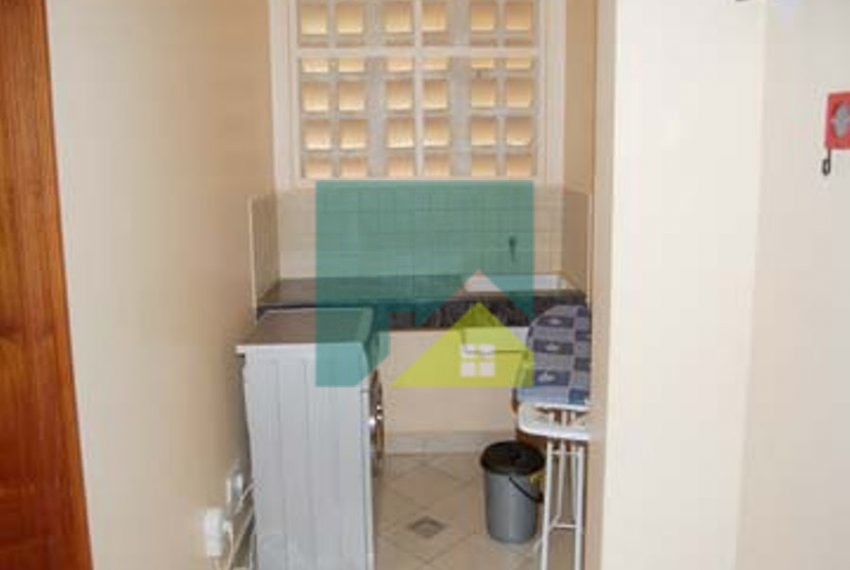 08eb34cf-7b67-4177-b47a-e374ad3ebb48-0